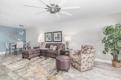 Living/Dining Area