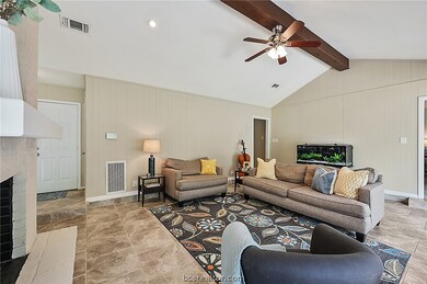 1809 Sabine Ct, College Station, TX 77840 - photo 3