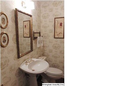 Powder room