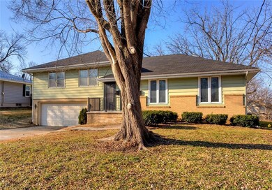 2200 62nd St, Des Moines, IA 50322 - photo 2