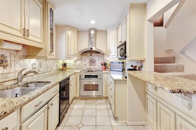 Beautifully renovated kitchen boasts stainless app