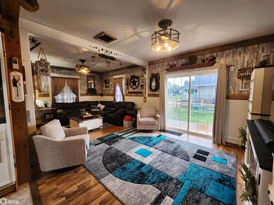 401 S Willard St, Ottumwa, IA 52501 - photo 7