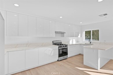 6842 Cedros Ave, Van Nuys, CA 91405 - photo 7