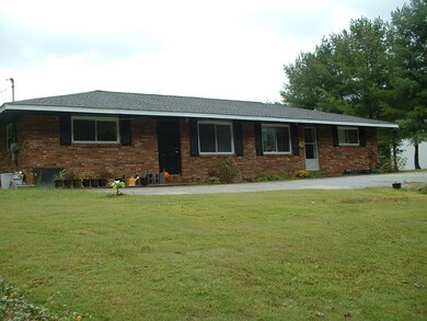 1564 Tunnel Hill Varnell Rd NW, Dalton, GA 30720 - photo 3