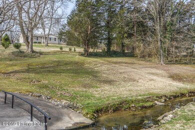8598 Roth Rd, Louisville, KY 40219 - photo 4