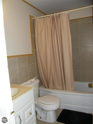 107 N Morton St, Oscoda, MI 48750 - photo 6