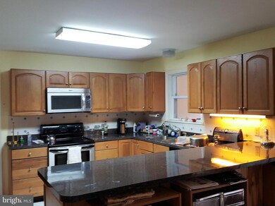 708 Monument Dr, Montross, VA 22520 - photo 3