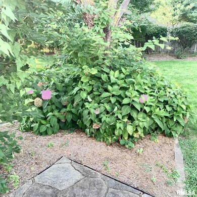 34 Applebee Farms Dr, Jacksonville, IL 62650 - photo 5