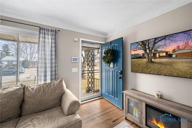 2216 Rosemar Rd, Toledo, OH 43611 - photo 3