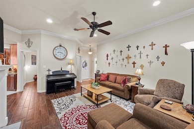 142 Phillip Cir, Hewitt, TX 76643 - photo 5