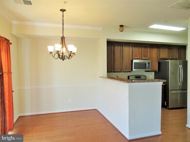 11263 Wortham Crest Cir unit 38, Manassas, VA 20109 - photo 3