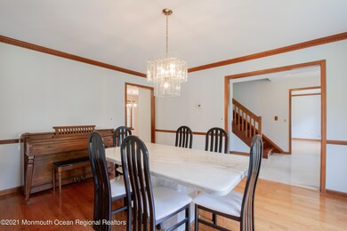 9 Kathy Ct, Holmdel, NJ 07733 - photo 3