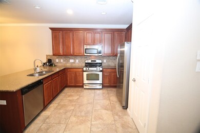 149 E Montfair Blvd, Spring, TX 77382 - photo 6