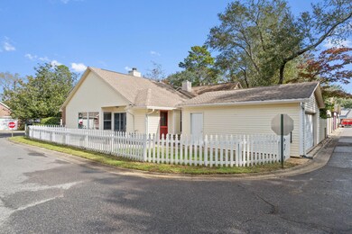 110 Parkwood Dr, Niceville, FL 32578 - photo 2
