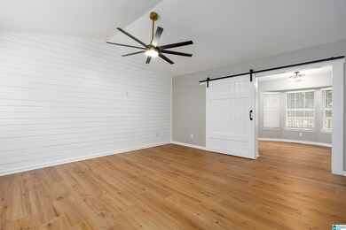 2315 Spencer Ln, Center Point, AL 35215 - photo 3