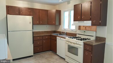 2339 Woodberry Dr, Bryans Road, MD 20616 - photo 6