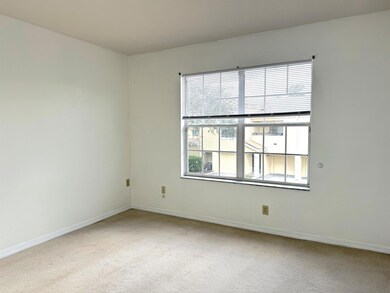 166 SW Peacock Blvd unit 34-204, Port Saint Lucie, FL 34986 - photo 4