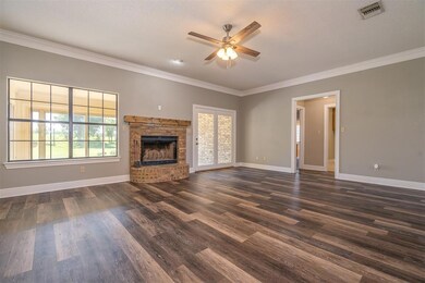 202 Edgehill Rd, Joshua, TX 76058 - photo 4