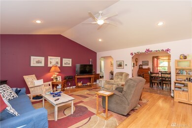 101 Troutman Dr, Winlock, WA 98596 - photo 5