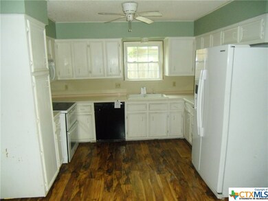 905 N 4th St, Copperas Cove, TX 76522 - photo 7