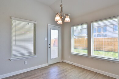 5321 Cascade Ct, Alvin, TX 77511 - photo 6