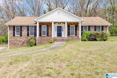 2405 Leigh Dr, Center Point, AL 35215 - photo 4