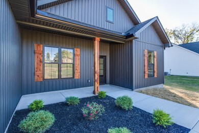 123 Lagoon Dr, McMinnville, TN 37110 - photo 2