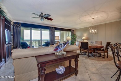 5-Living-Room-Area