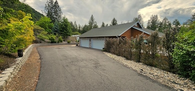 Driveway to garage