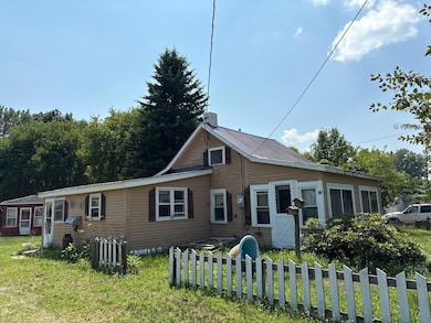 19 Cross Rd, Plattsburgh, NY 12901 - photo 3