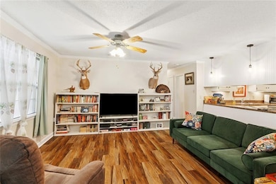 GREATROOM