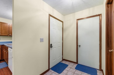 007_d Ln Gahanna OH 43230 USA