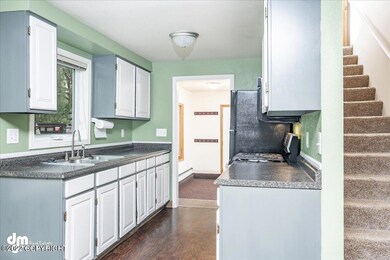 05-Kitchen_MAX7270