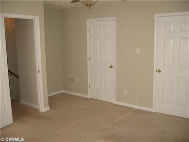 Bedroom - 2 bedrooms up, carpet, double closets