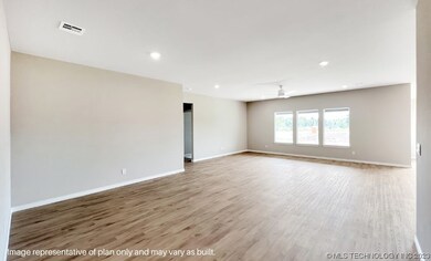 7310 E Oak Ridge St, Broken Arrow, OK 74014 - photo 4