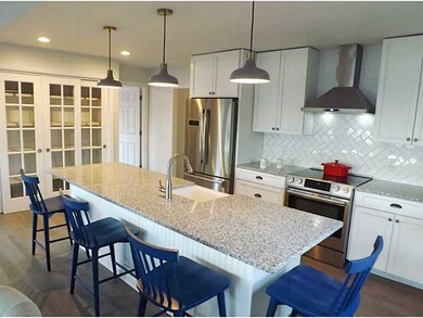 Kitchen. Top of the line Bosh appliances, cabinet