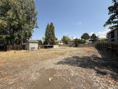 2076 Roberts Rd, Medford, OR 97504 - photo 6