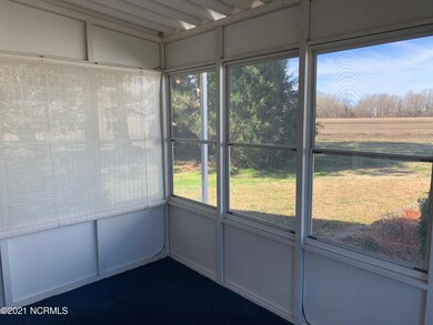 Sunroom/porch