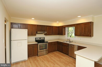 6223 Roblynn Rd, Laurel, MD 20707 - photo 6