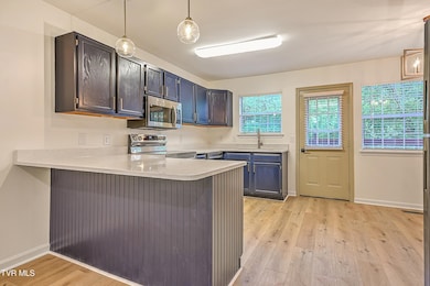 2971 Broad St unit 163, Bristol, TN 37620 - photo 4