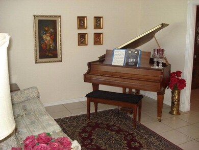 1008 W 3rd St unit 11, Weslaco, TX 78596 - photo 5