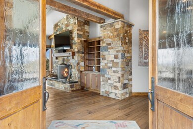 16320 SW Vaqueros Way, Powell Butte, OR 97753 - photo 5