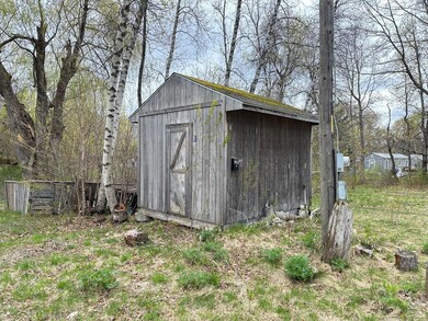 28 Albert St, Milo, ME 04463 - photo 4