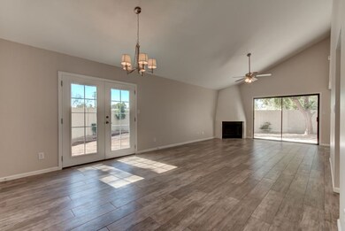 13802 N 42nd St-6