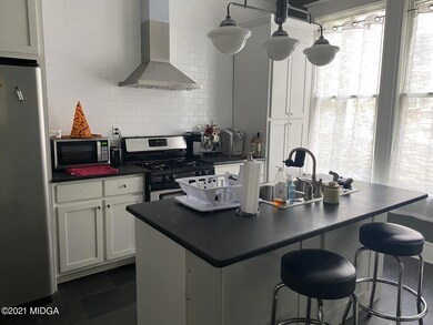 1081 Bond St, Macon, GA 31201 - photo 6