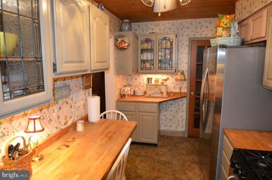 321 Old Trail Rd, Baltimore, MD 21212 - photo 6