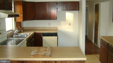 307 Farwell Rd, Chestertown, MD 21620 - photo 2