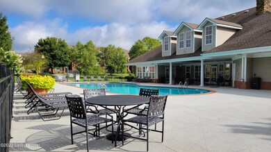 04_Clubhouse And Pool