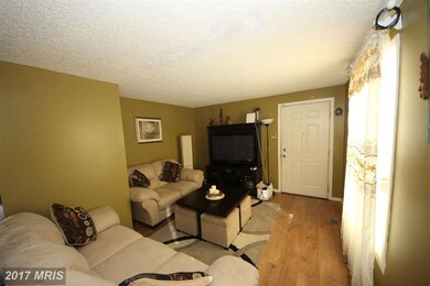 6722 Seat Pleasant Dr, Capitol Heights, MD 20743 - photo 3