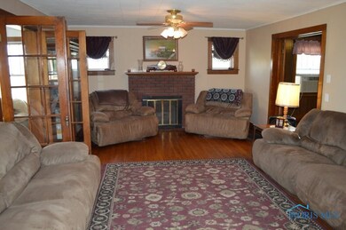 10802 Farmer Mark Rd, Mark Center, OH 43536 - photo 7